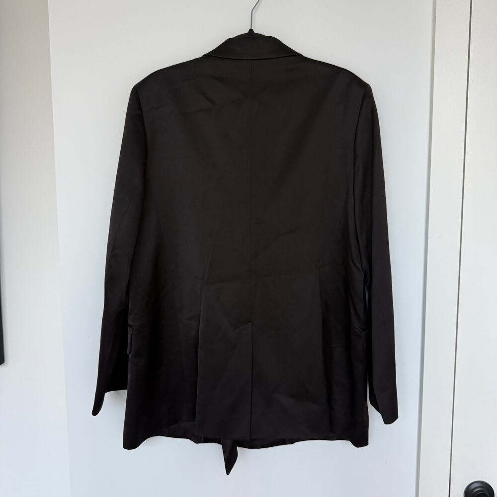 Banana Republic Double Breasted Satin Blazer - Picture 3 of 6